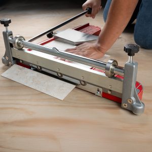 18" PRO VINYL TILE CUTTER