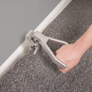 CARPET PULLER